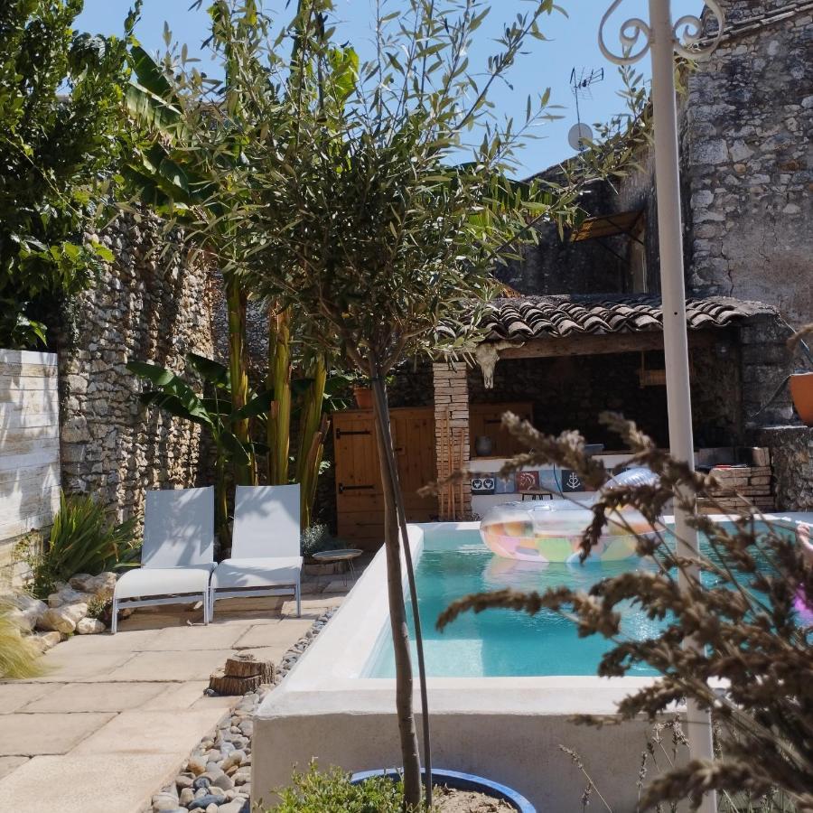 Chez Les Filles Bed & Breakfast Dions Exterior foto